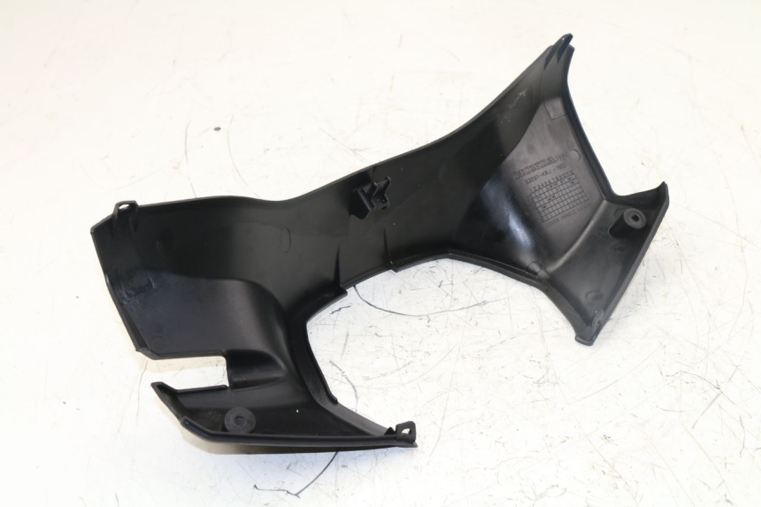 photo de TAPA MANILLAR DELANTERO HONDA FES S-WING SWING 125 (2007 - 2015)