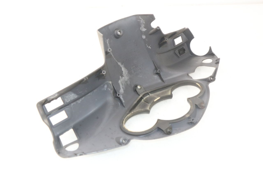 photo de TAPA MANILLAR DELANTERO HONDA SES DYLAN 125 (2002 - 2006)