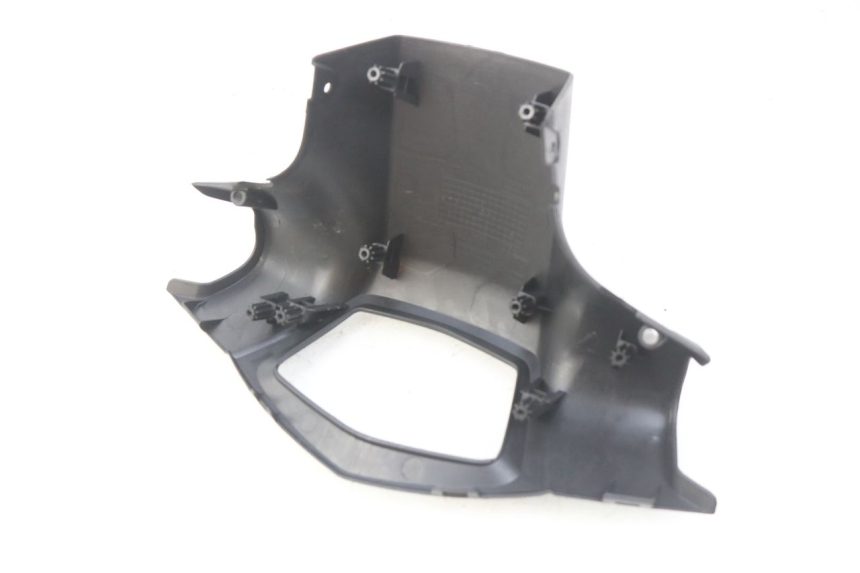 photo de CUBIERTA DE MANILLAR TRASERO PEUGEOT KISBEE 2T 50 (2010 - 2017)