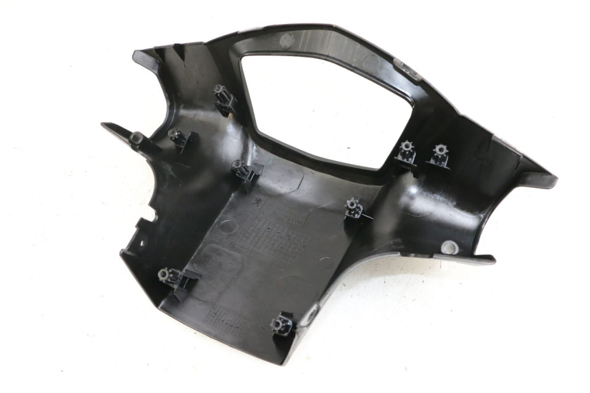 photo de CUBIERTA DE MANILLAR TRASERO PEUGEOT KISBEE 4T 50 (2018 - 2022)