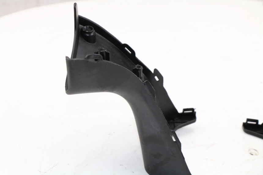 photo de TAPA MANILLAR DELANTERO KYMCO DINK STREET ABS 125 (2011 - 2018)