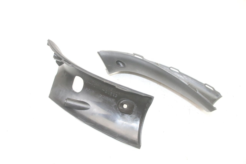 photo de TAPA MANILLAR DELANTERO KYMCO GRAND DINK 125 (2008 - 2014)