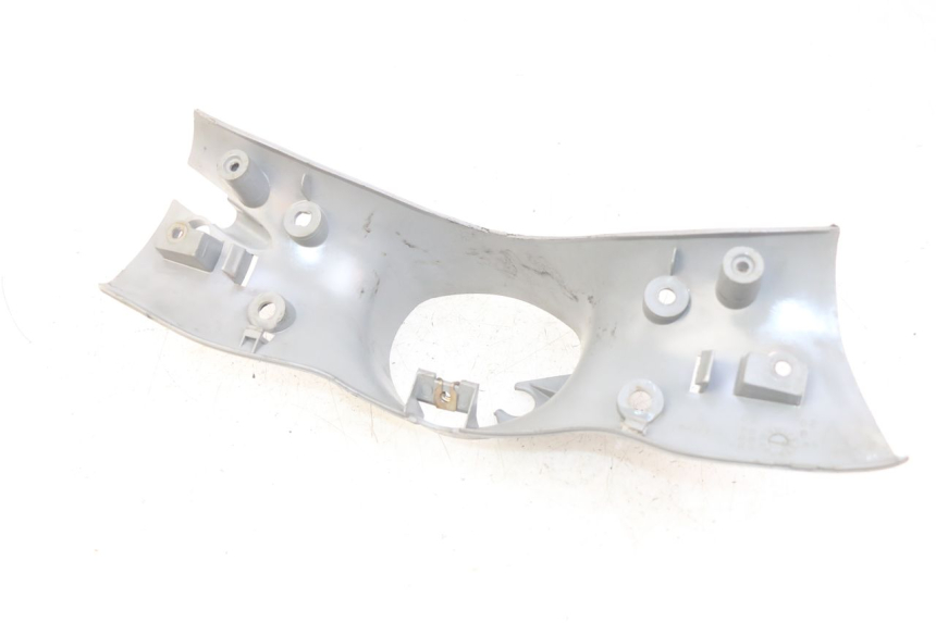 photo de CUBIERTA DE MANILLAR TRASERO MBK FLIPPER 50 (2004 - 2012)
