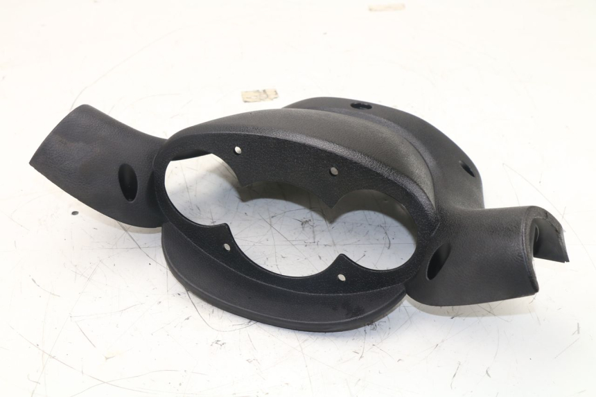 photo de TAPA MANILLAR DELANTERO MBK SKYLINER 125 (2001 - 2003)
