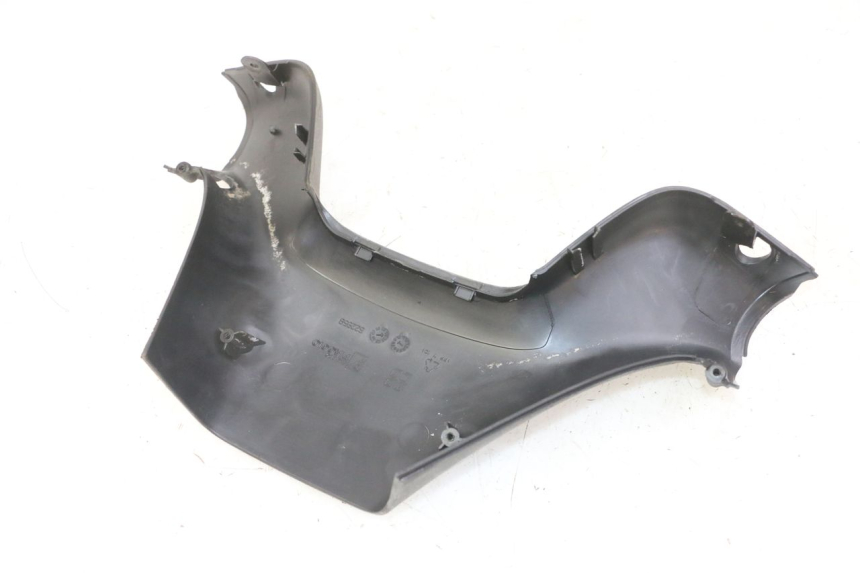 photo de TAPA MANILLAR DELANTERO PIAGGIO MP3 LT 300 (2010 - 2016) - Vista general del producto
