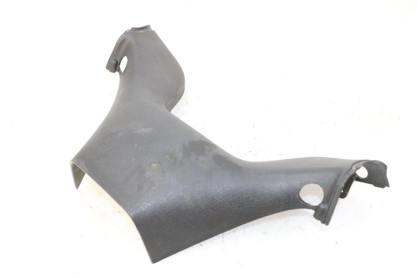 photo de CUBIERTA DEL MANILLAR TRASERO PIAGGIO MP3 RL 250 (2007 - 2010)