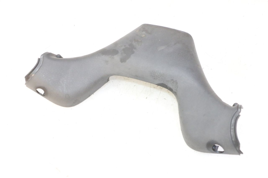 photo de CUBIERTA DEL MANILLAR TRASERO PIAGGIO MP3 RL 250 (2007 - 2010)