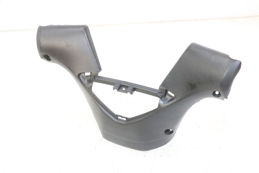 photo de CUBIERTA DEL MANILLAR TRASERO GILERA NEXUS 125 (2009 - 2013)