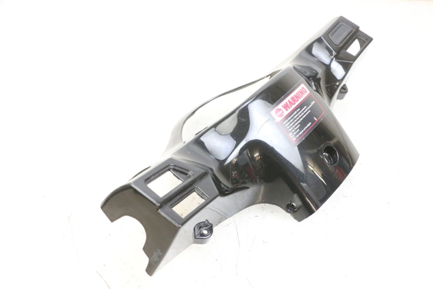 photo de TAPA MANILLAR DELANTERO JM MOTORS OLDIES GT 4T 50 (2018 - 2025) - Detalles de los puntos de fijación