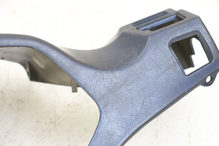 photo de TAPA MANILLAR DELANTERO JM MOTORS OLDIES GT 4T 50 (2018 - 2025) - Detalle de la pieza