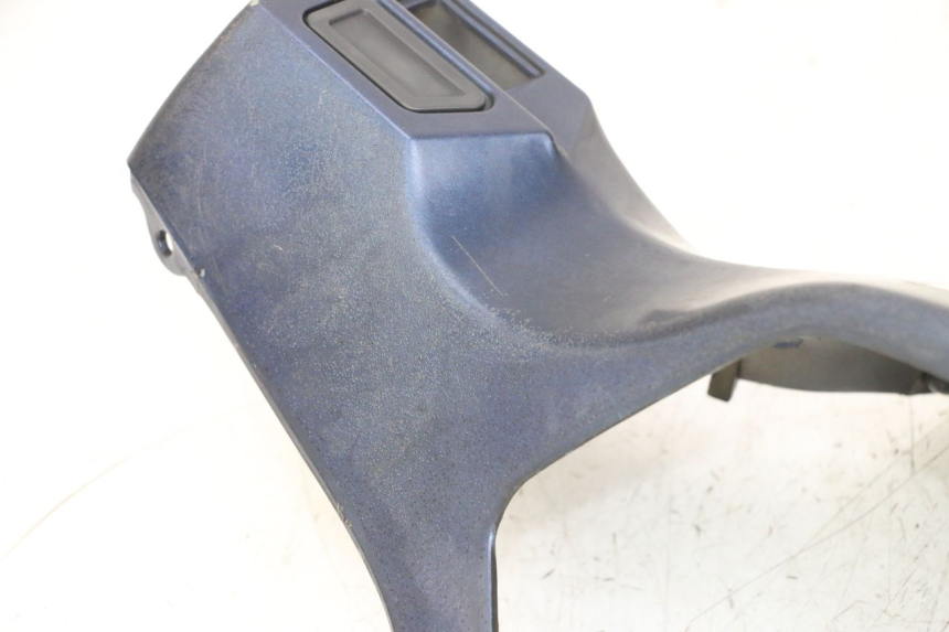 photo de TAPA MANILLAR DELANTERO JM MOTORS OLDIES GT 4T 50 (2018 - 2025) - Otra perspectiva