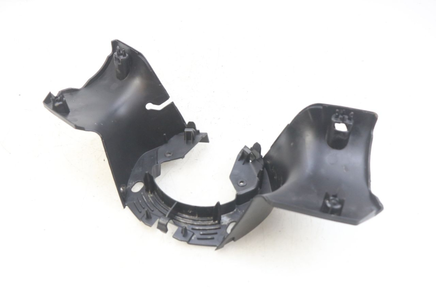photo de CUBIERTA DE MANILLAR TRASERO PEUGEOT CITYSTAR 2T 50 (2018 - 2021)