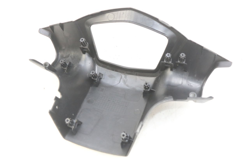 photo de CUBIERTA DE MANILLAR TRASERO. PEUGEOT KISBEE 4T 50 (2010 - 2017)