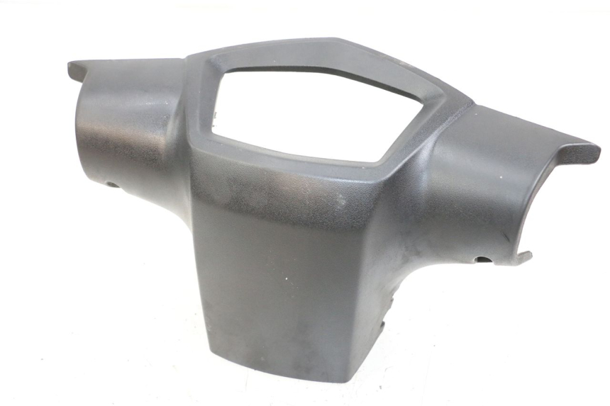 photo de CUBIERTA DE MANILLAR TRASERO. PEUGEOT KISBEE 4T 50 (2010 - 2017)