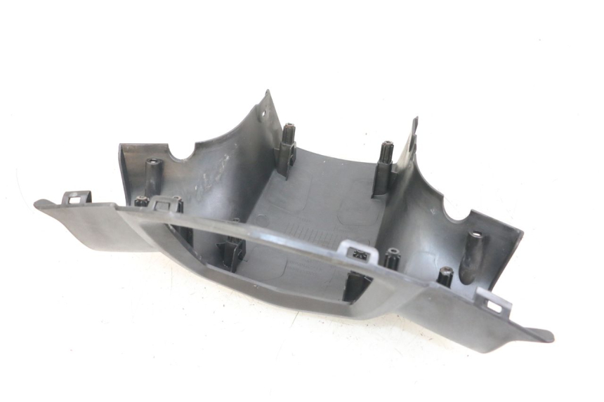 photo de CUBIERTA DE MANILLAR TRASERO. PEUGEOT KISBEE 4T 50 (2010 - 2017)