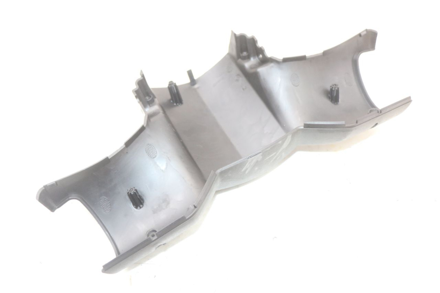 photo de CUBIERTA DEL MANILLAR TRASERO PEUGEOT LUDIX 50 (2005 - 2007)