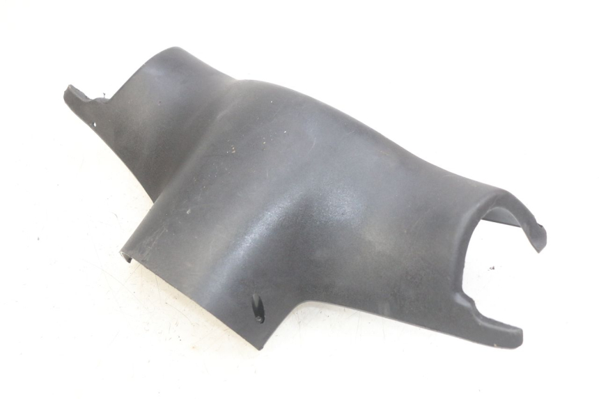 photo de CUBIERTA DE MANILLAR TRASERO PEUGEOT VIVACITY 50 (1998 - 2003)