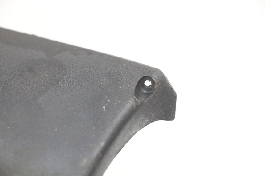 photo de CUBIERTA DE MANILLAR TRASERO PEUGEOT VIVACITY 50 (1998 - 2003)