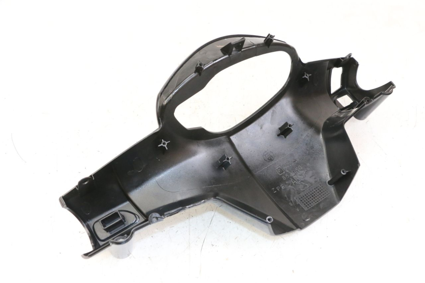 photo de TAPA MANILLAR DELANTERO PIAGGIO NEW TYPHOON 50 (2010 - 2017)