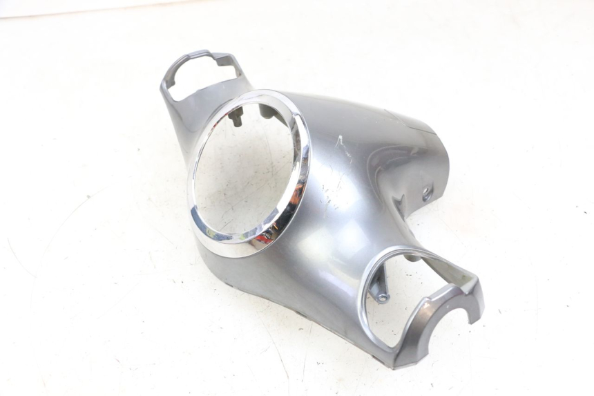 photo de TAPA MANILLAR DELANTERO EFUN PUSA 1 - Detalle de la pieza