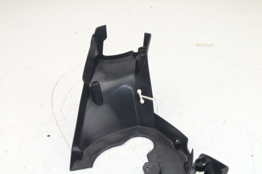 photo de TAPA MANILLAR DELANTERO PEUGEOT SATELIS 125 (2013 - 2018)