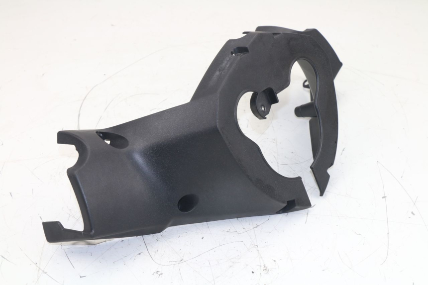 photo de TAPA MANILLAR DELANTERO PEUGEOT SATELIS 125 (2013 - 2018)