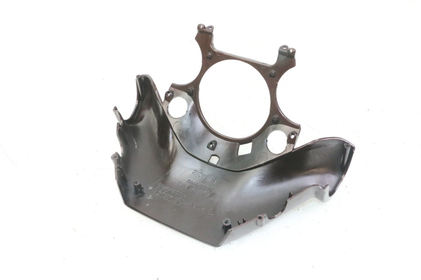 photo de TAPA MANILLAR DELANTERO APRILIA SCARABEO GT TOURING 125 (1999 - 2005)