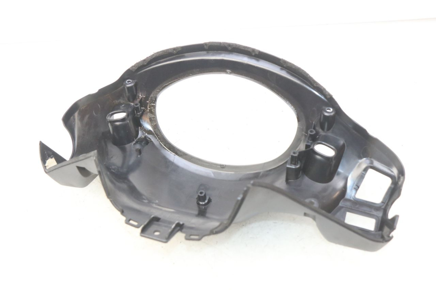 photo de CUBIERTA DE MANILLAR TRASERO SUZUKI SIXTEEN 125 (2008 - 2010)