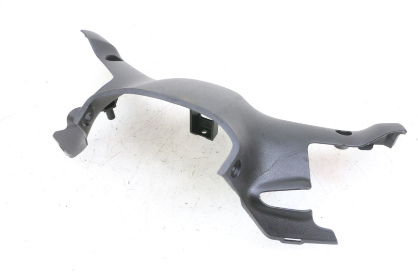photo de TAPA MANILLAR DELANTERO YAMAHA TRICITY 300 (2020 - 2024) - Zoom estado de uso