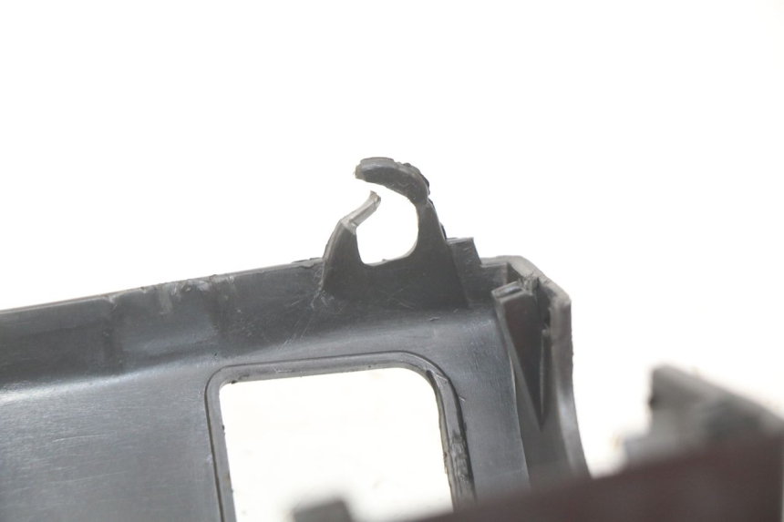 photo de CUBIERTA DE MANILLAR TRASERO PEUGEOT TWEET 4T 50 (2018 - 2020)