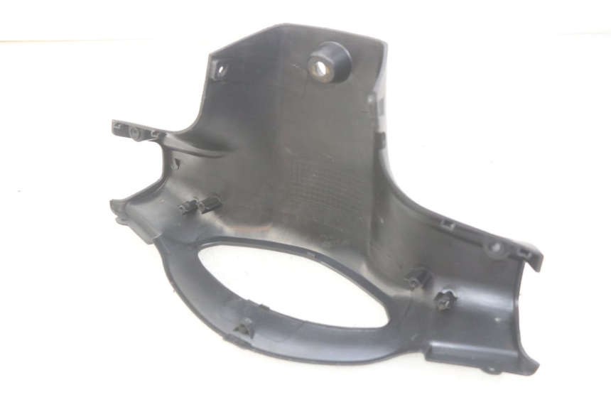 photo de CUBIERTA DE MANILLAR TRASERO PEUGEOT V-CLIC VCLIC 50 (2007 - 2013)