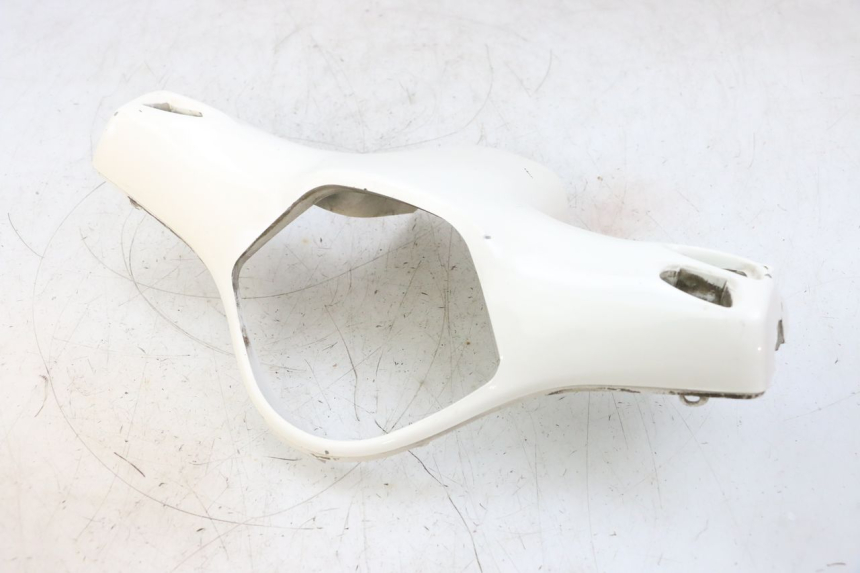 photo de TAPA MANILLAR DELANTERO PIAGGIO VESPA GTS SUPER IE 125 (2009 - 2016) - Marcados y referencias originales