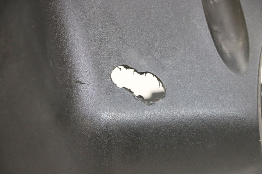 photo de TAPA MANILLAR DELANTERO PEUGEOT VIVACITY NEW 4T 50 (2008 - 2017)