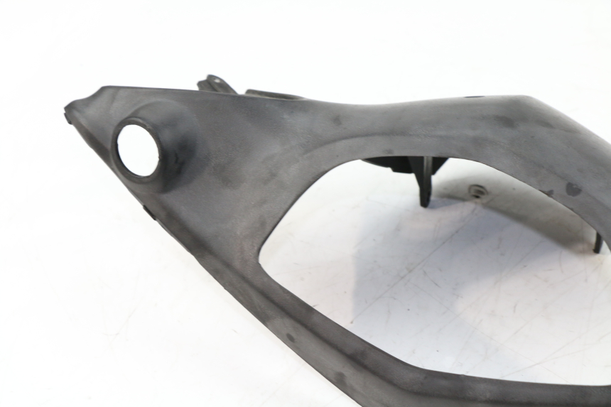 photo de CUBIERTA DE MANILLAR TRASERO YAMAHA CYGNUS X 125 (2004 - 2007)