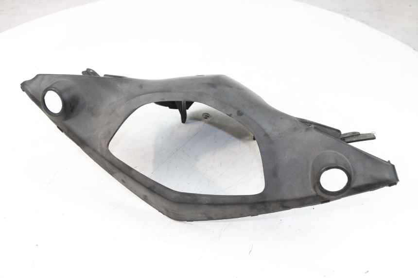 photo de CUBIERTA DE MANILLAR TRASERO YAMAHA CYGNUS X 125 (2004 - 2007)