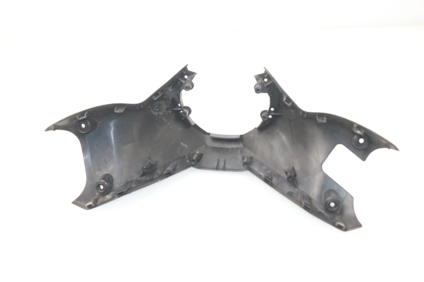 photo de CUBIERTA DEL MANILLAR TRASERO YAMAHA X-MAX XMAX 125 (2010 - 2014)