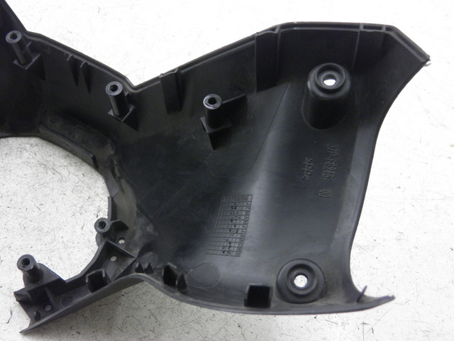 photo de CUBIERTA DEL MANILLAR TRASERO YAMAHA X-MAX XMAX 125 (2010 - 2014)