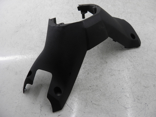 photo de CUBIERTA DEL MANILLAR TRASERO YAMAHA X-MAX XMAX 125 (2010 - 2014)