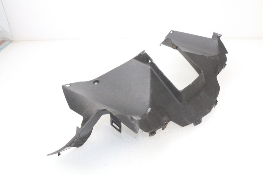 photo de CUBIERTA DEL MANILLAR TRASERO YAMAHA XMAX X-MAX 125 (2006 - 2009)