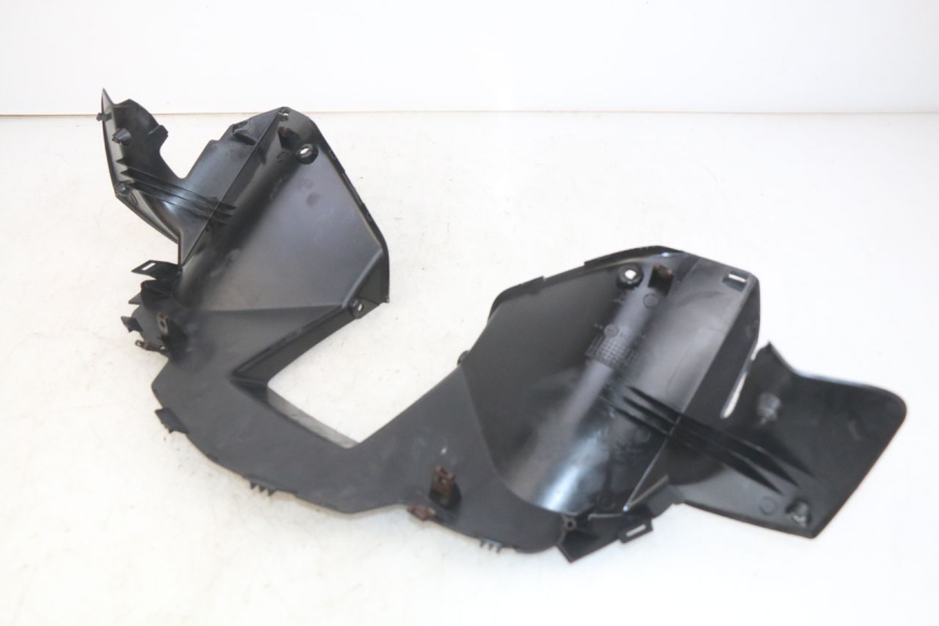 photo de CUBIERTA DEL MANILLAR TRASERO YAMAHA XMAX X-MAX 125 (2006 - 2009)