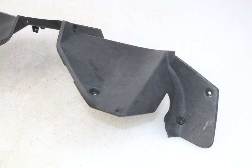 photo de CUBIERTA DEL MANILLAR TRASERO YAMAHA XMAX X-MAX 125 (2006 - 2009)