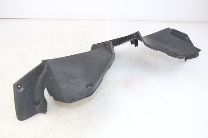 photo de CUBIERTA DEL MANILLAR TRASERO YAMAHA XMAX X-MAX 125 (2006 - 2009)