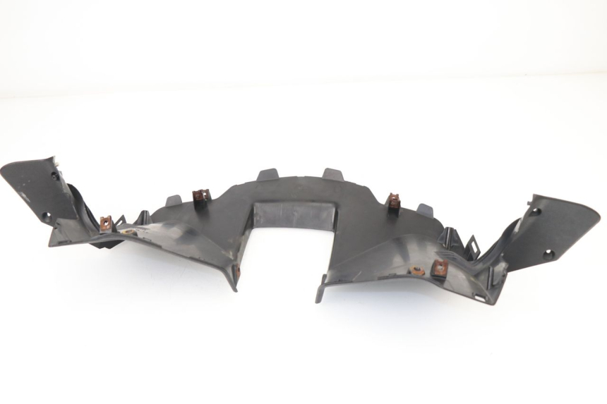 photo de CUBIERTA DEL MANILLAR TRASERO YAMAHA XMAX X-MAX 125 (2006 - 2009)