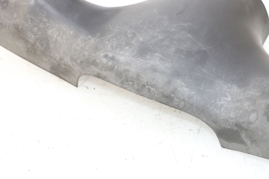 photo de CUBIERTA DE MANILLAR TRASERO PIAGGIO ZIP 2T 50 (2009 - 2019) - Detalles de los puntos de fijación