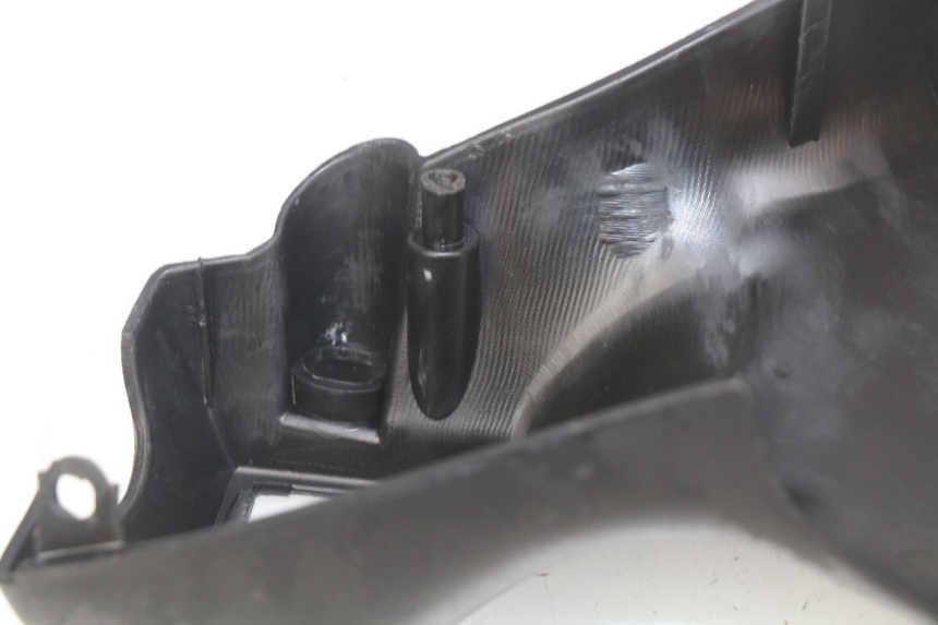 photo de CUBIERTA DE MANILLAR TRASERO PIAGGIO ZIP 4T 50 (2018 - 2020)