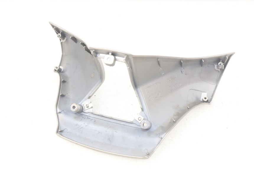 photo de TAPA MANILLAR TRASERO APRILIA ATLANTIC 125 (2003 - 2009)