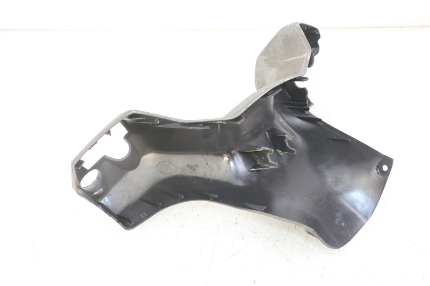 photo de TAPA MANILLAR TRASERO SUZUKI BURGMAN 125 (2007 - 2014)