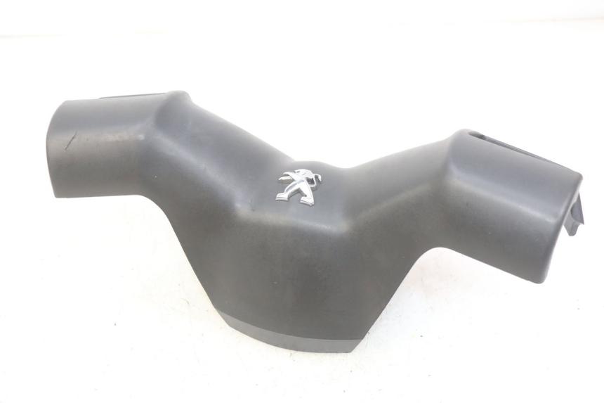 photo de CUBIERTA DEL MANILLAR DELANTERO PEUGEOT CITYSTAR 125 (2011 - 2017)