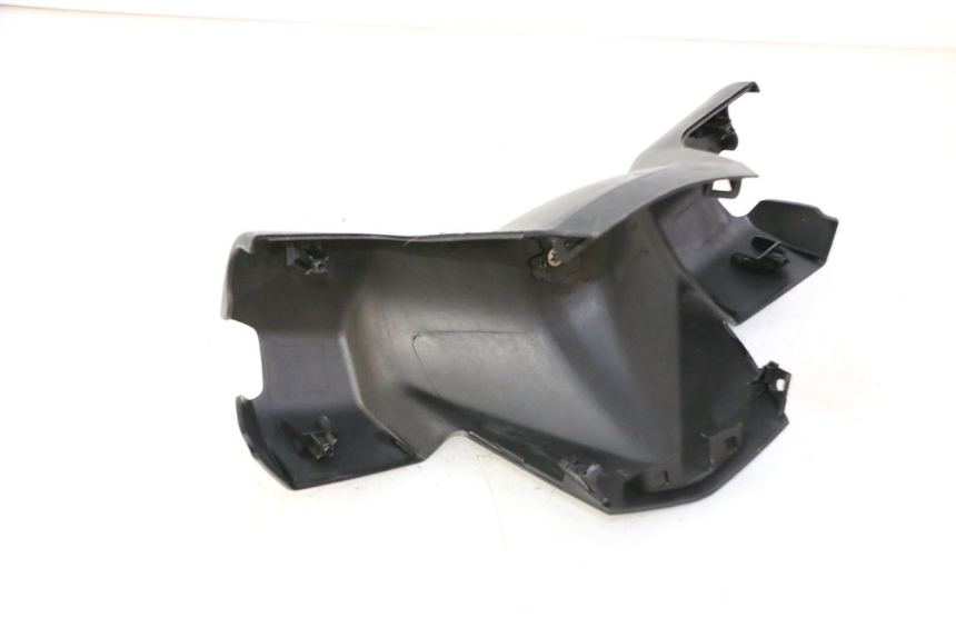 photo de CUBIERTA DEL MANILLAR DELANTERO PEUGEOT CITYSTAR 50 (2013 - 2017)