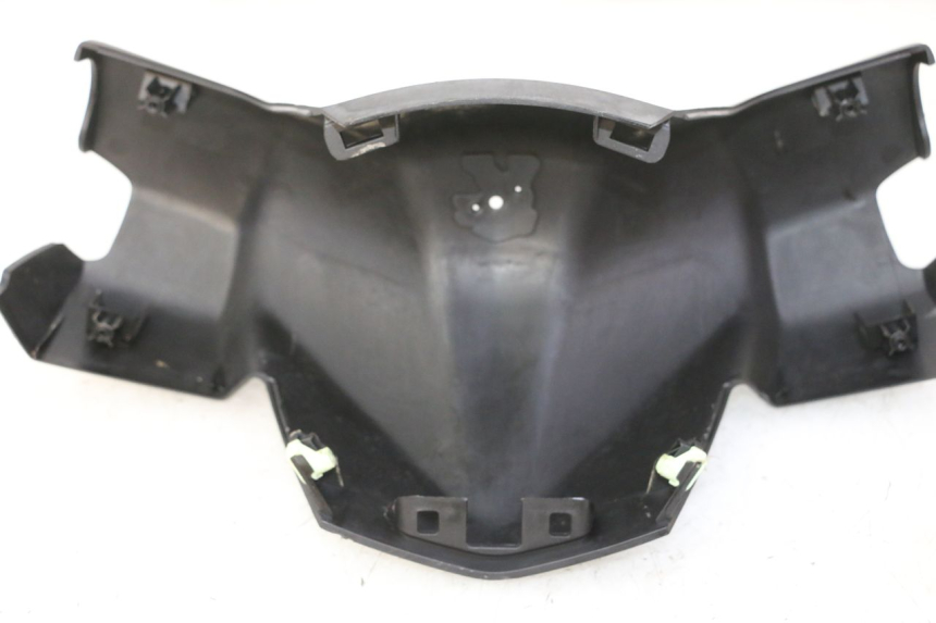 photo de CUBIERTA DEL MANILLAR DELANTERO PEUGEOT CITYSTAR 50 (2013 - 2017)